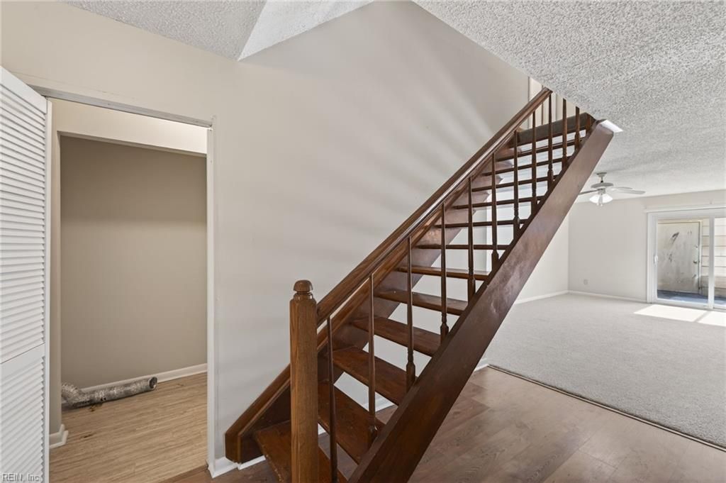 Photo of 1313 Glyndon Drive, Virginia Beach, VA 23464 (MLS # 10624890)