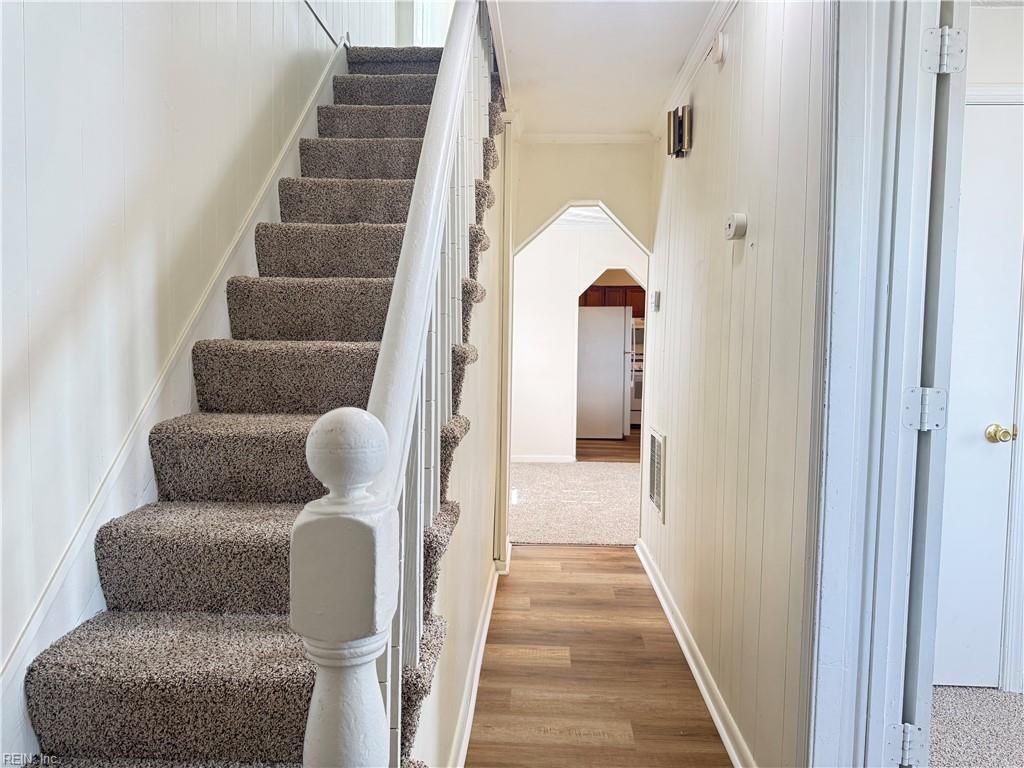 Photo of 1719 Oakfield Avenue, Norfolk, VA 23523 (MLS # 10626955)