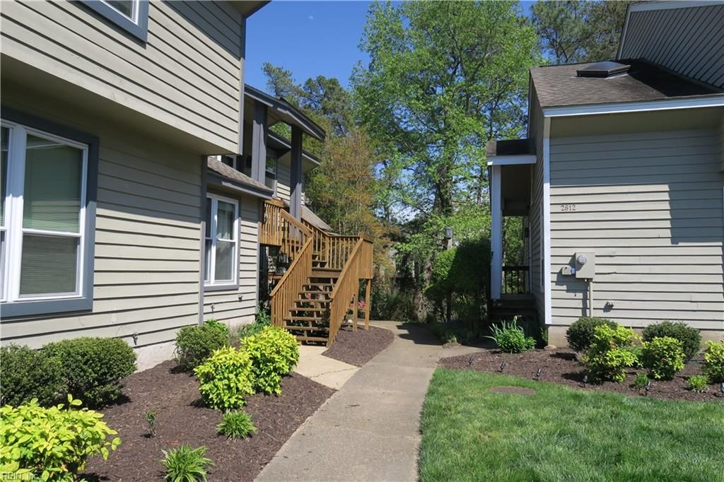 Photo of 2814 Shearwater Cove, Virginia Beach, VA 23454 (MLS # 10626346)