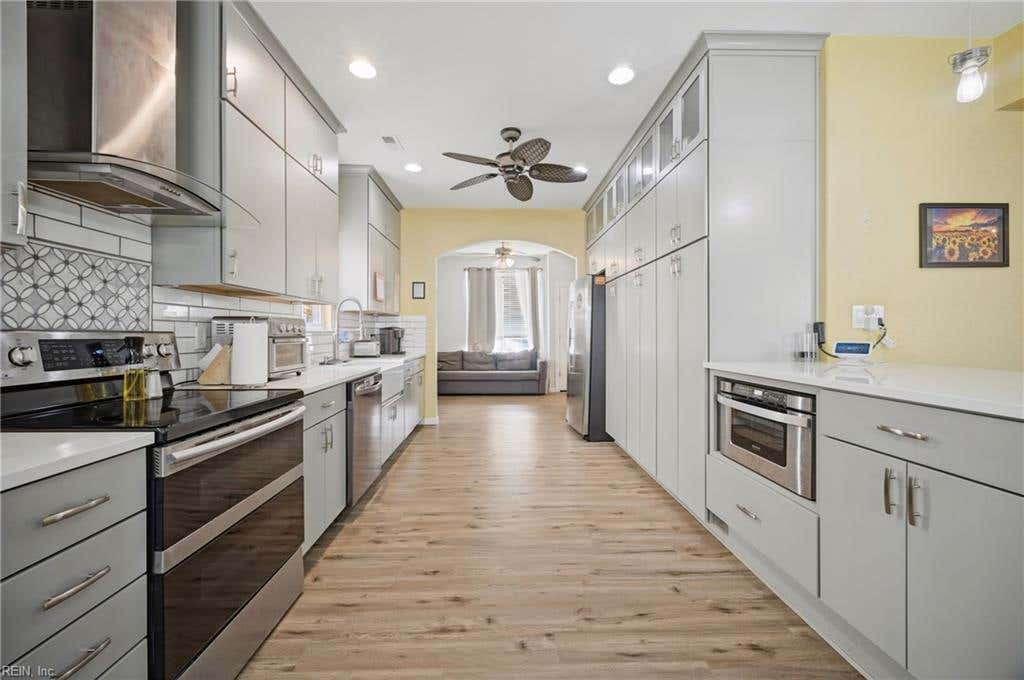 Photo of 1736 Madison Crossing Lane, Virginia Beach, VA 23453 (MLS # 10650682)