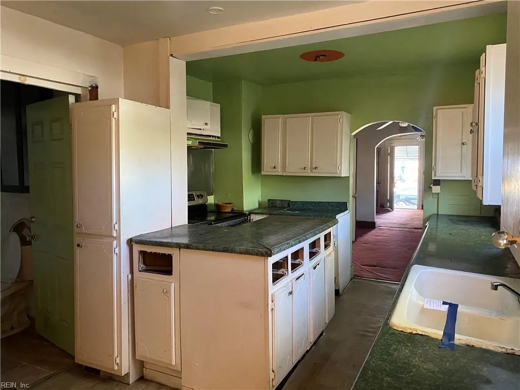 Newport News, Virginia 23607, United States, 4 Bedrooms Bedrooms, ,2 BathroomsBathrooms,Residential,Active,129587