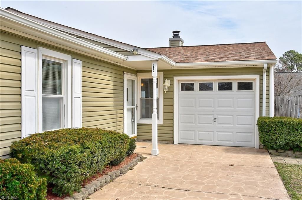 Photo of 1207 Brookside Landing, Chesapeake, VA 23320 (MLS # 10622690)