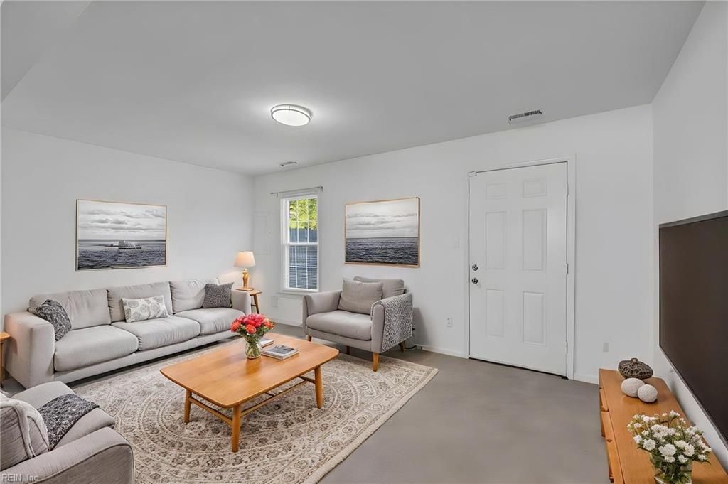 Photo of 4003 Reese Drive S, Portsmouth, VA 23703 (MLS # 10631713)