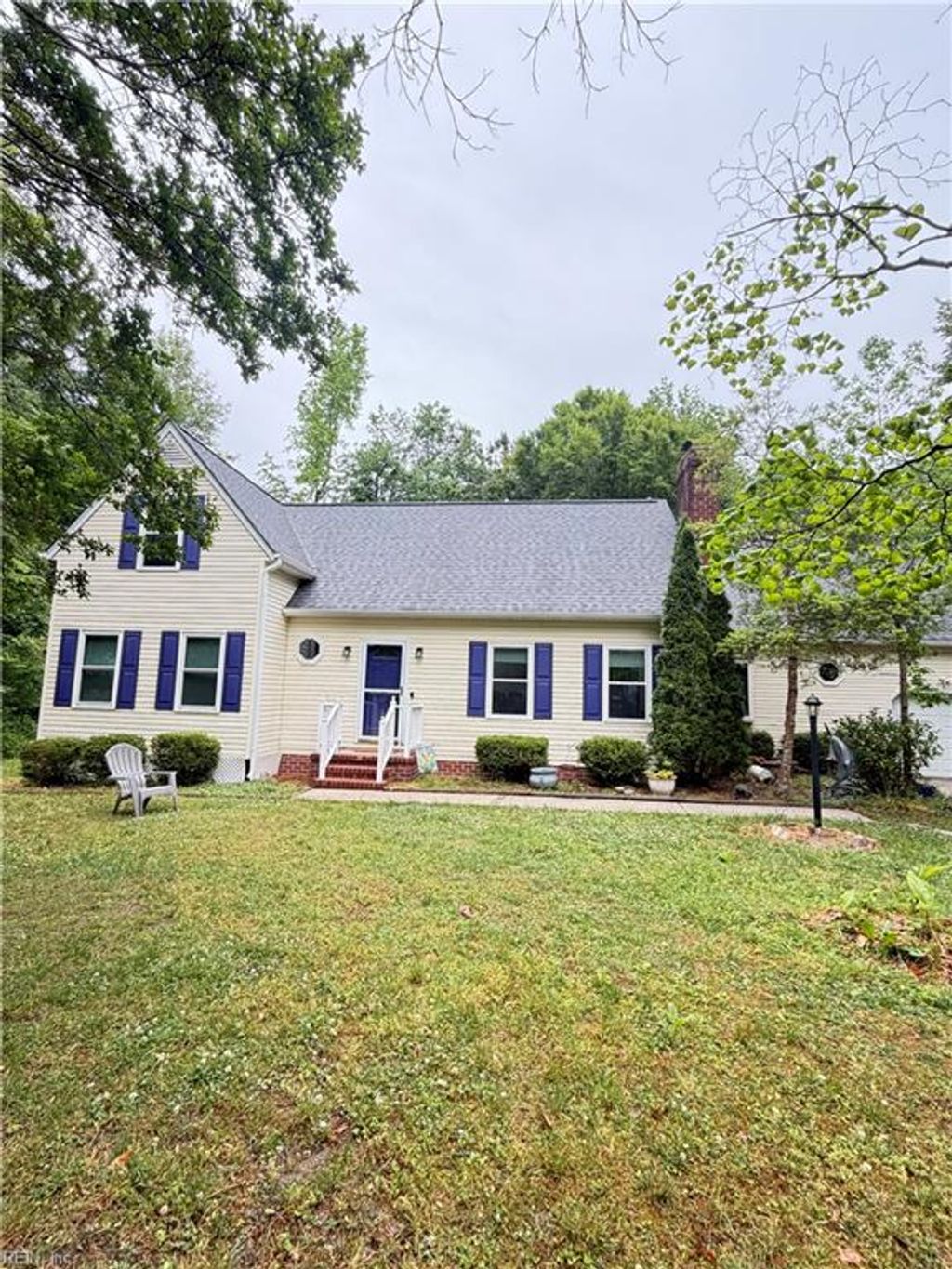 Photo of 6495 Glenside Court, Gloucester, VA 23061 (MLS # 10634043)