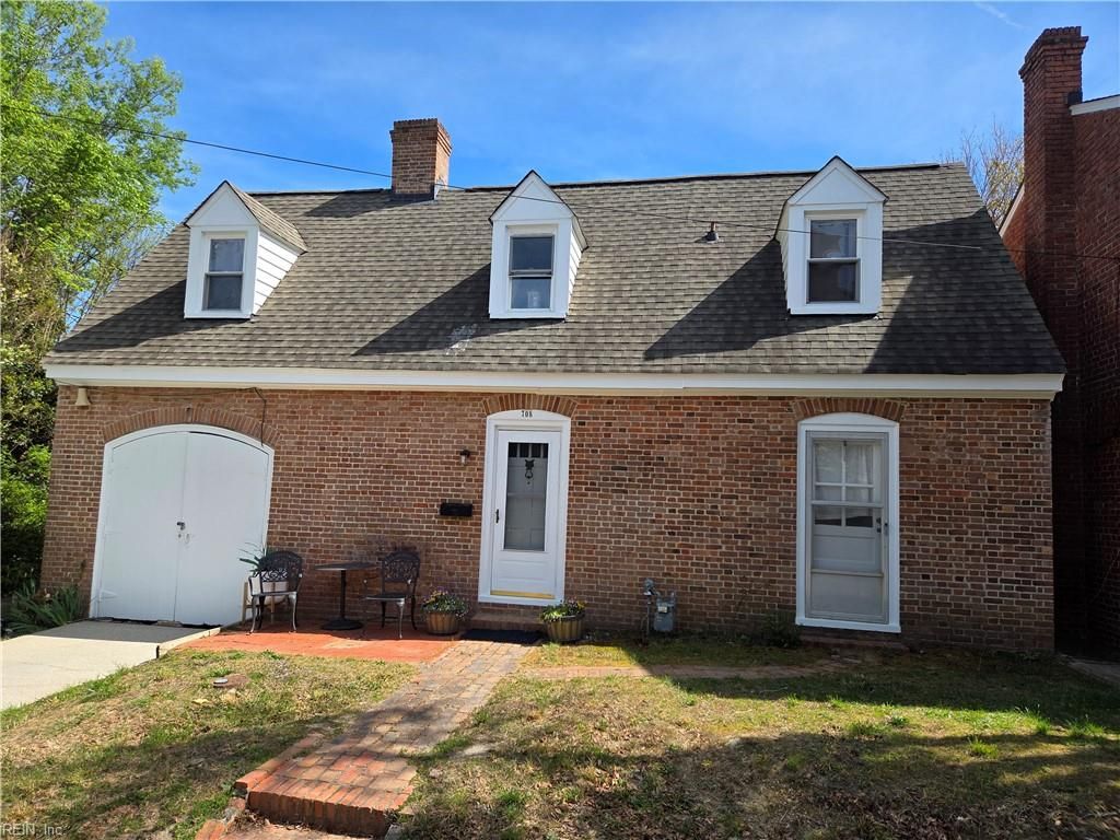 Photo of 708 Wythe Lane, Williamsburg, VA 23185 (MLS # 10631956)