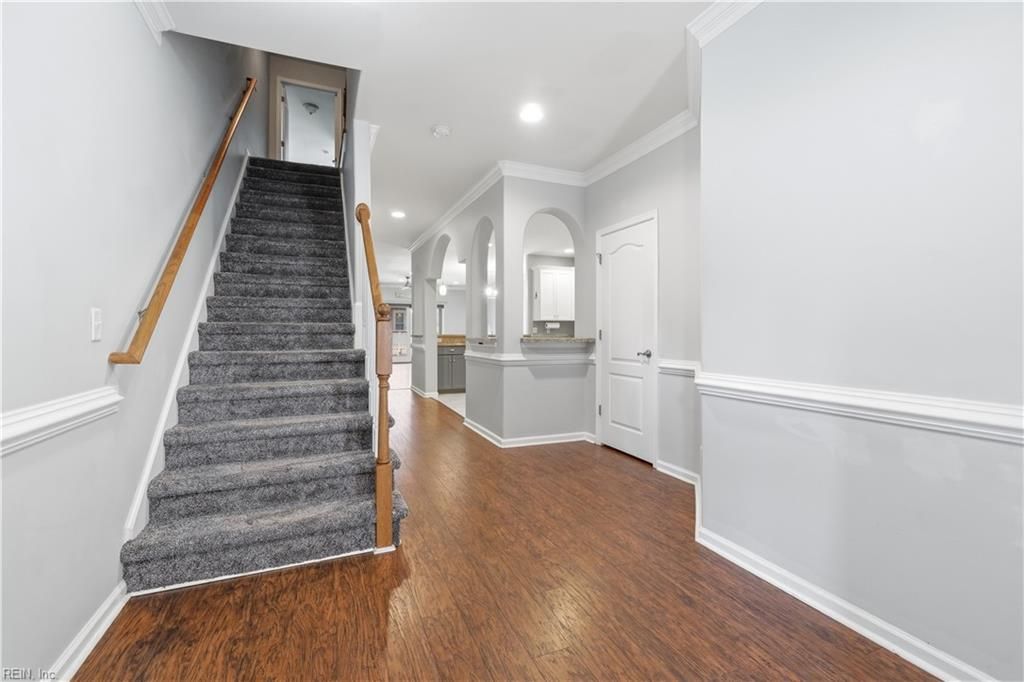 Photo of 705 Charthouse Circle, Hampton, VA 23664 (MLS # 10629924)