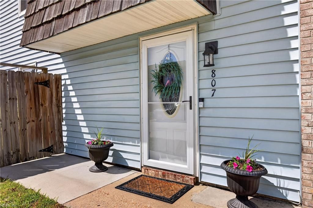 Photo of 807 Westport Place, Virginia Beach, VA 23464 (MLS # 10640036)