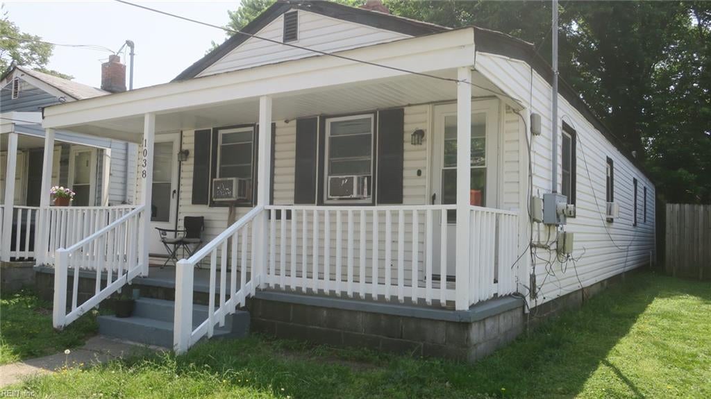 Photo of 1038 28th Street, Newport News, VA 23607 (MLS # 10651662)