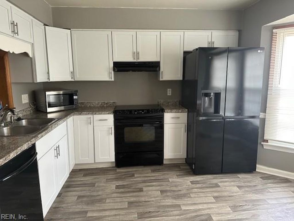 Photo of 5405 Scholarship Drive, Virginia Beach, VA 23462 (MLS # 10611897)