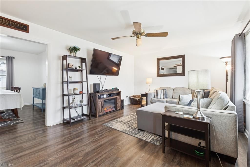 Photo of 176 Hawthorne Drive, Newport News, VA 23602 (MLS # 10623024)