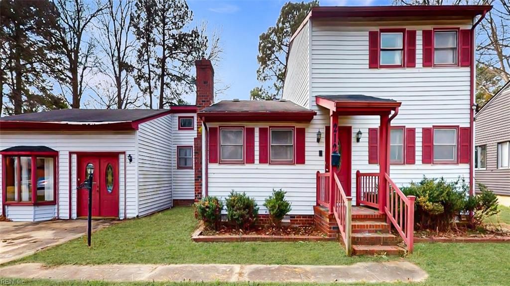 Photo of 212 Woodbury Forrest Drive, Hampton, VA 23666 (MLS # 10624662)