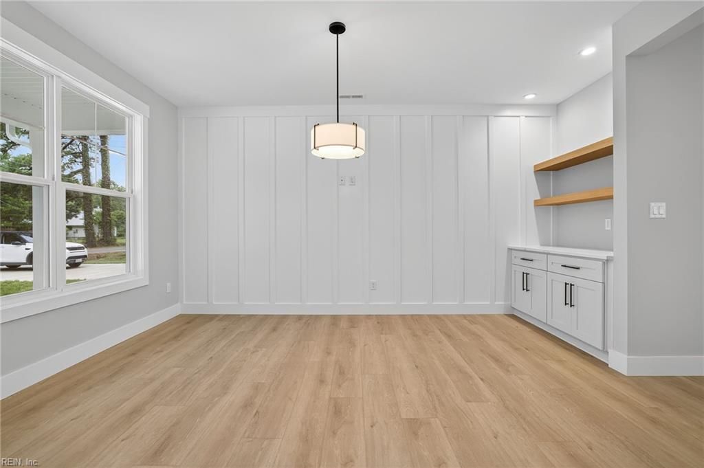 Photo of 1227 Prosperity Road, Virginia Beach, VA 23451 (MLS # 10615605)