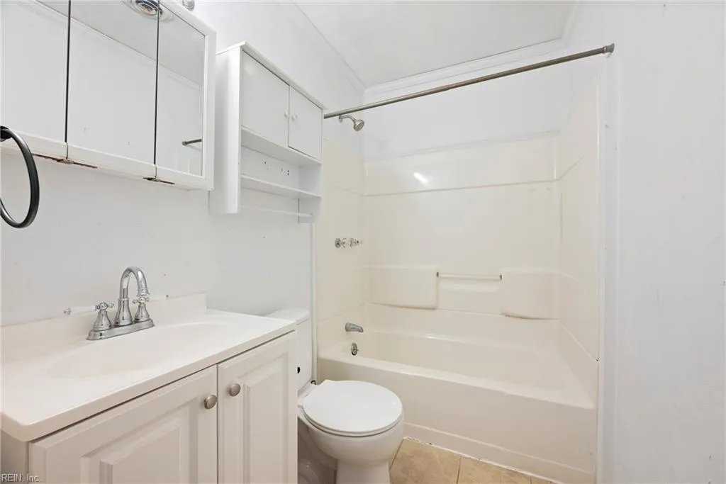 Hampton, Virginia 23669, United States, 4 Bedrooms Bedrooms, ,3 BathroomsBathrooms,Residential,Active,87319