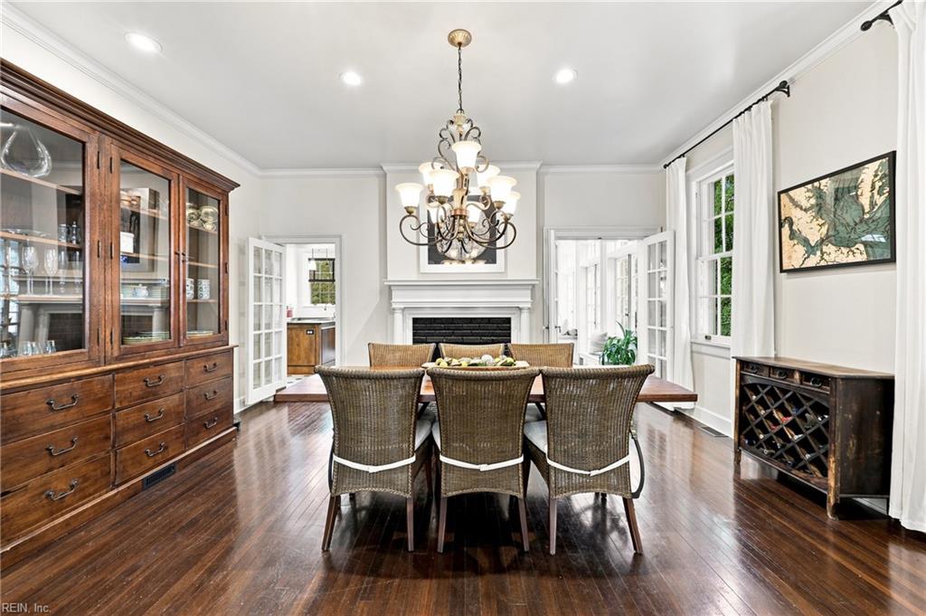 Photo of 707 Westover Avenue, Norfolk, VA 23507 (MLS # 10651369)