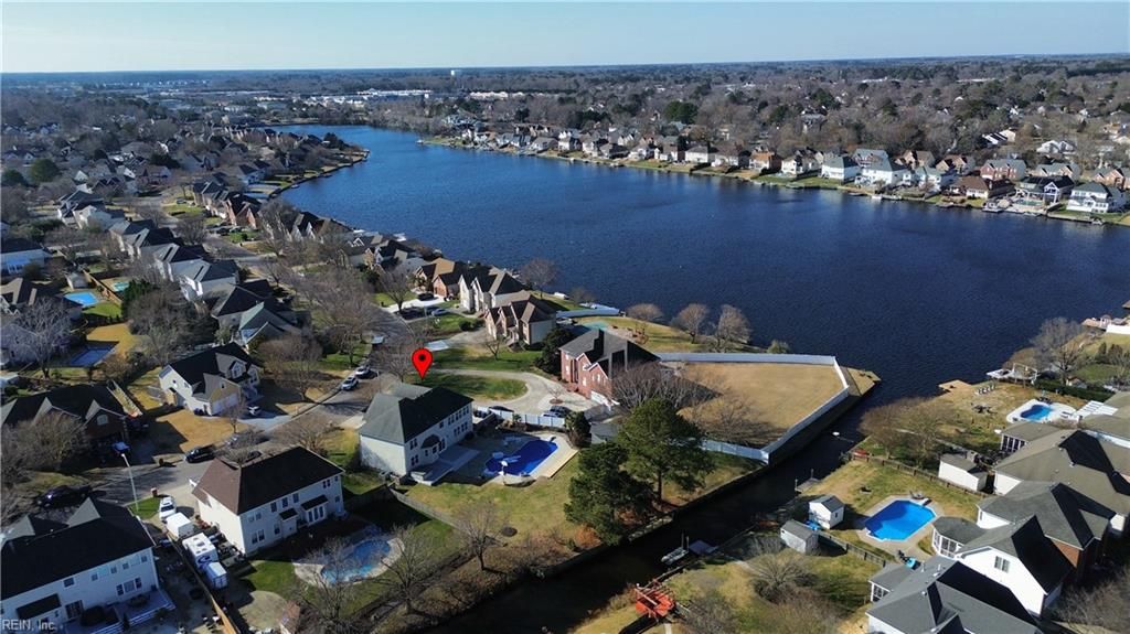 Photo of 928 Sandoval Dr Drive, Virginia Beach, VA 23454 (MLS # 10615494)