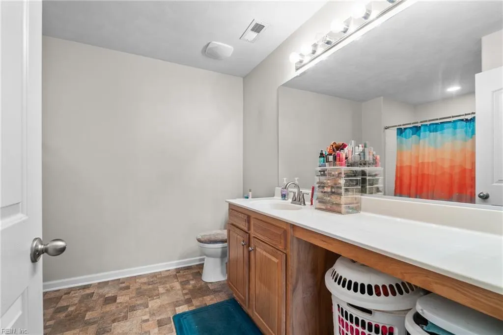 Virginia Beach, Virginia 23462, United States, 3 Bedrooms Bedrooms, ,2 BathroomsBathrooms,Residential,Active,107583