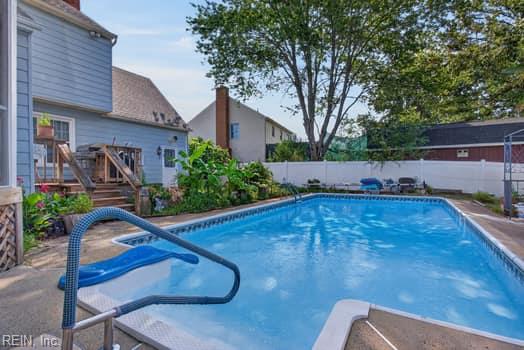 Photo of 955 Colleen Drive Drive, Newport News, VA 23608 (MLS # 10646220)
