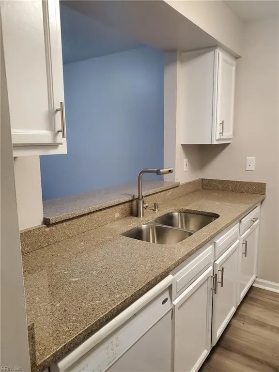 Chesapeake, Virginia 23320, United States, 1 Bedroom Bedrooms, ,1 BathroomBathrooms,Residential,Active,257363