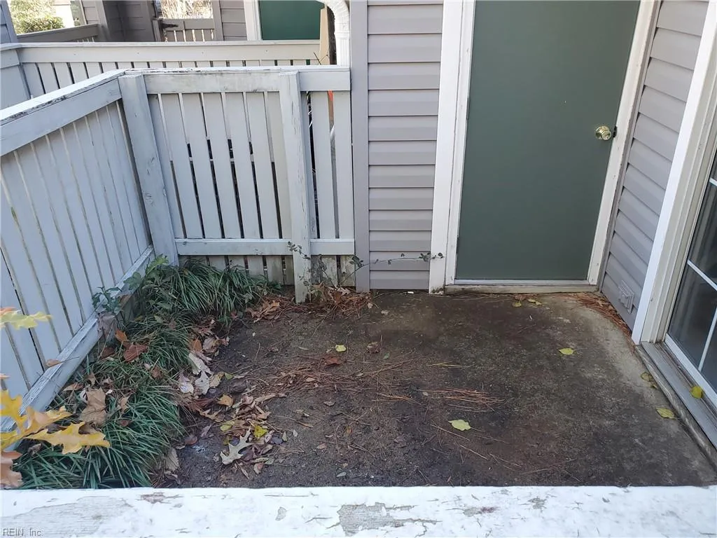 Chesapeake, Virginia 23320, United States, 1 Bedroom Bedrooms, ,1 BathroomBathrooms,Residential,Active,257363