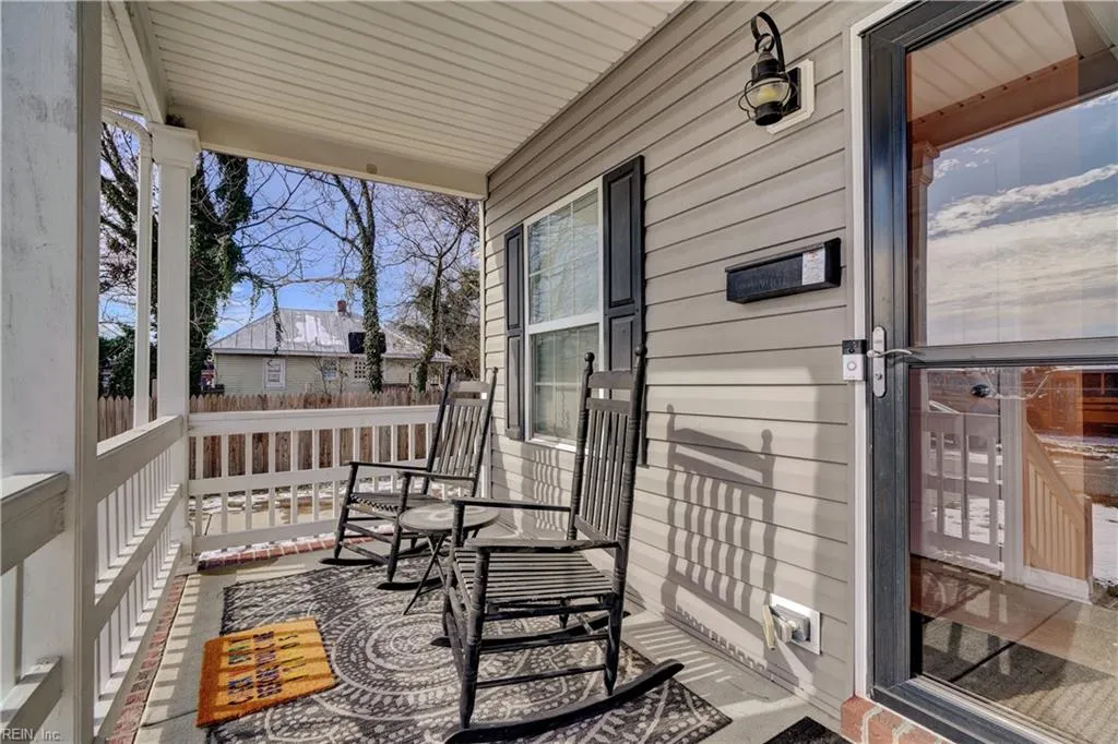 Portsmouth, Virginia 23707, United States, 3 Bedrooms Bedrooms, ,3 BathroomsBathrooms,Residential,Pending,12227