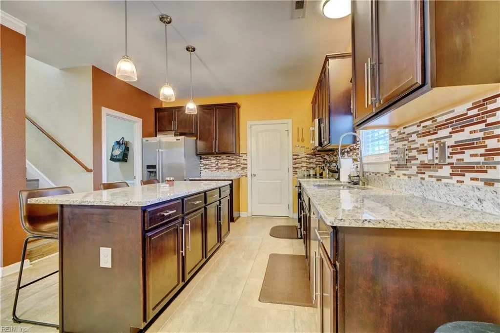 Portsmouth, Virginia 23707, United States, 3 Bedrooms Bedrooms, ,3 BathroomsBathrooms,Residential,Pending,12227