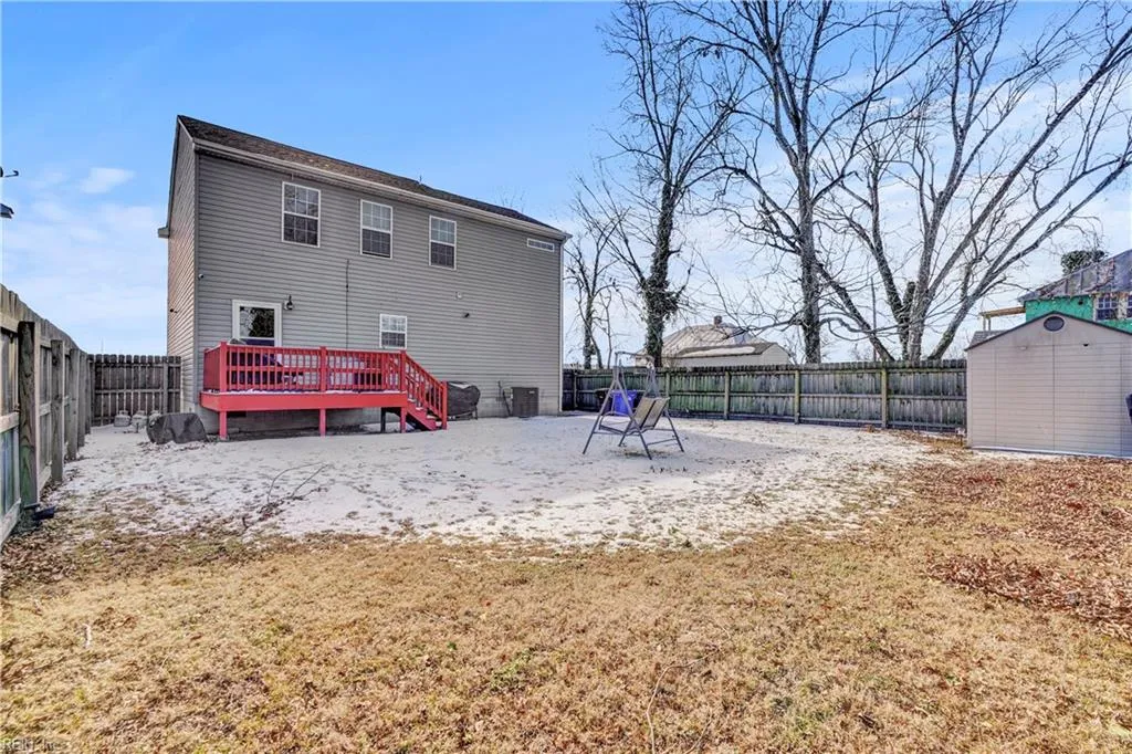 Portsmouth, Virginia 23707, United States, 3 Bedrooms Bedrooms, ,3 BathroomsBathrooms,Residential,Pending,12227