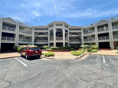 30 Brough LN #301 Hampton VA 23669