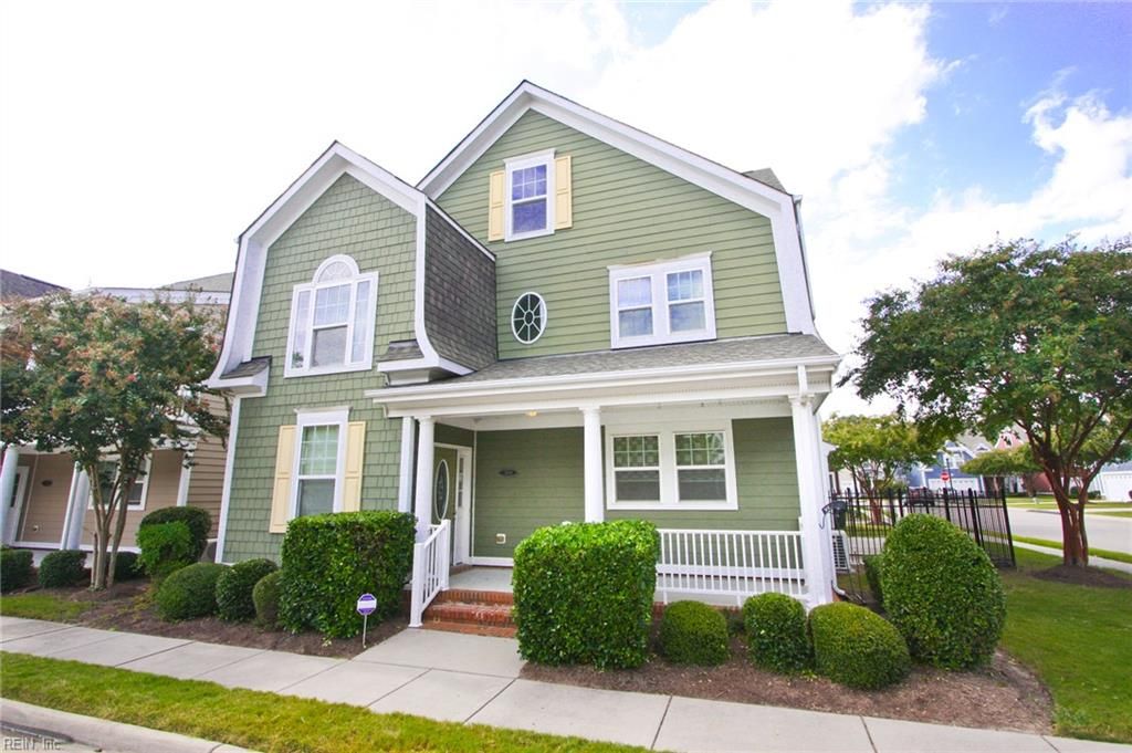 Photo of 304 Ford Drive, Suffolk, VA 23435 (MLS # 10635376)