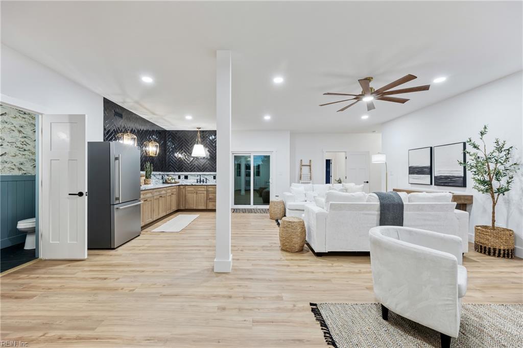 3229 Sandpiper RD