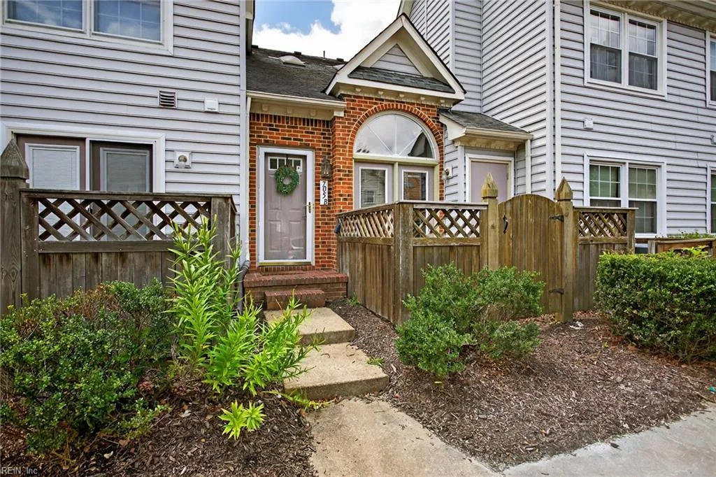 Chesapeake, Virginia 23320, United States, 2 Bedrooms Bedrooms, ,2 BathroomsBathrooms,Residential,Active,178878