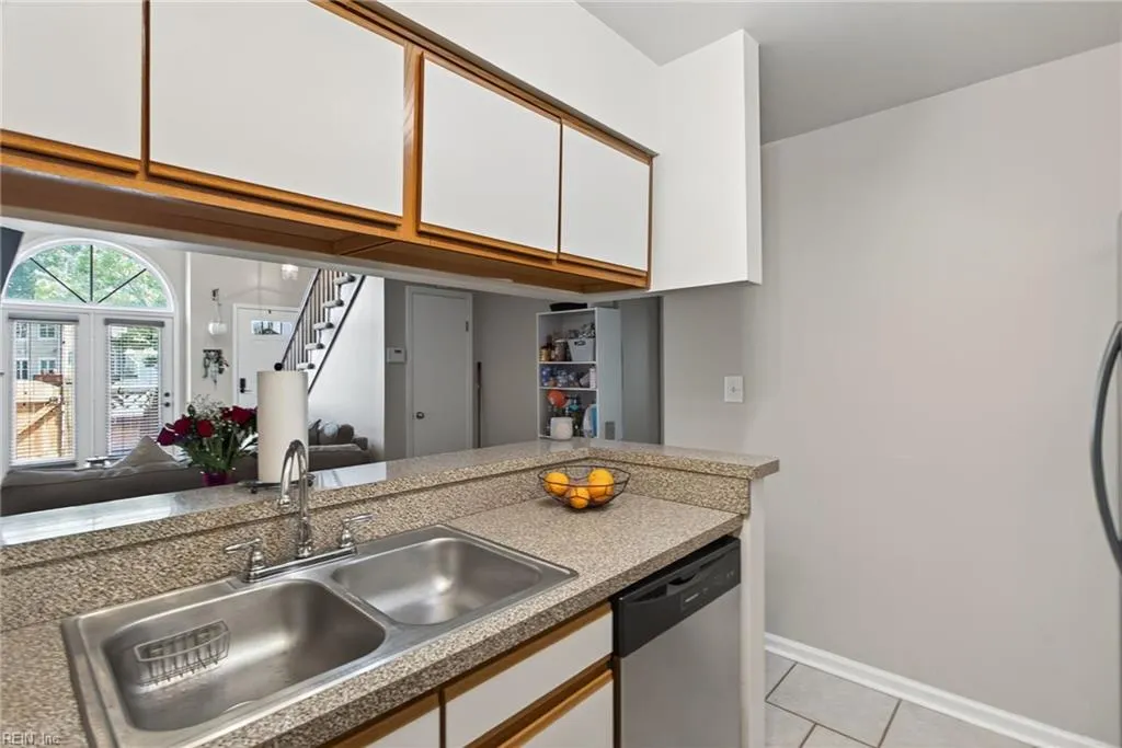 Chesapeake, Virginia 23320, United States, 2 Bedrooms Bedrooms, ,2 BathroomsBathrooms,Residential,Active,178878