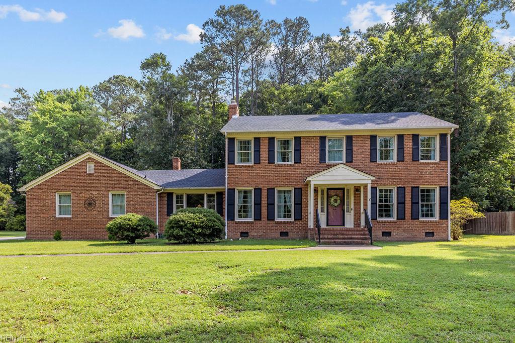 Photo of 124 Beechwood Drive, Franklin, VA 23851 (MLS # 10651701)