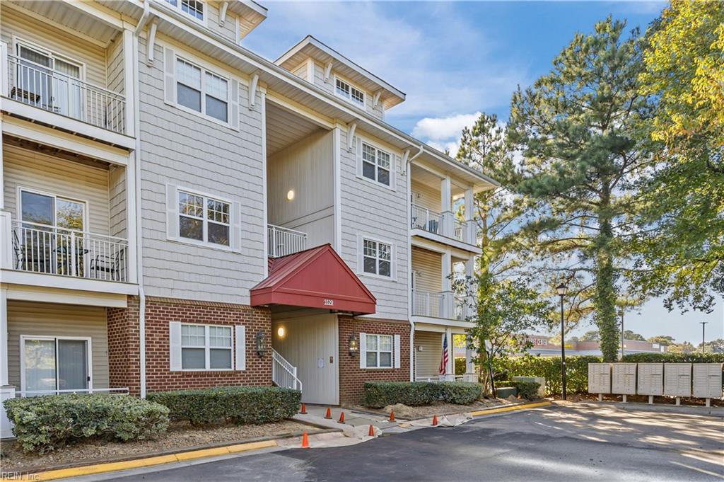 5329 Warminster DR 202