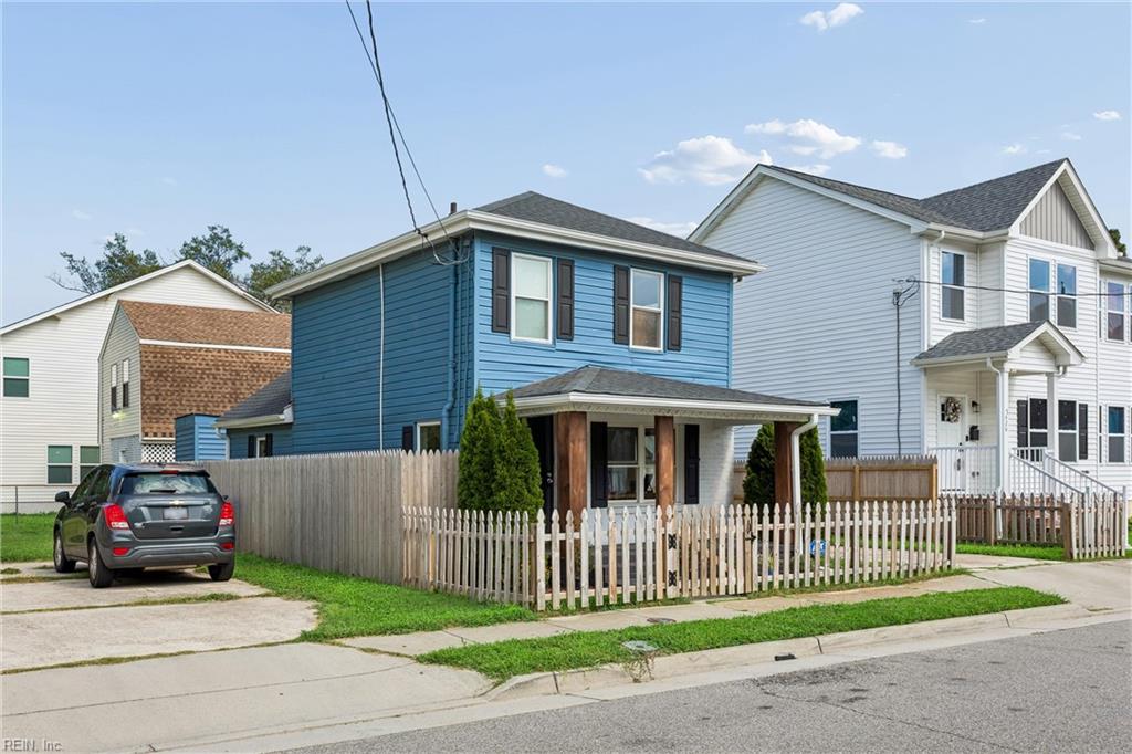 Photo of 7430 Hughart Street, Norfolk, VA 23505 (MLS # 10652193)