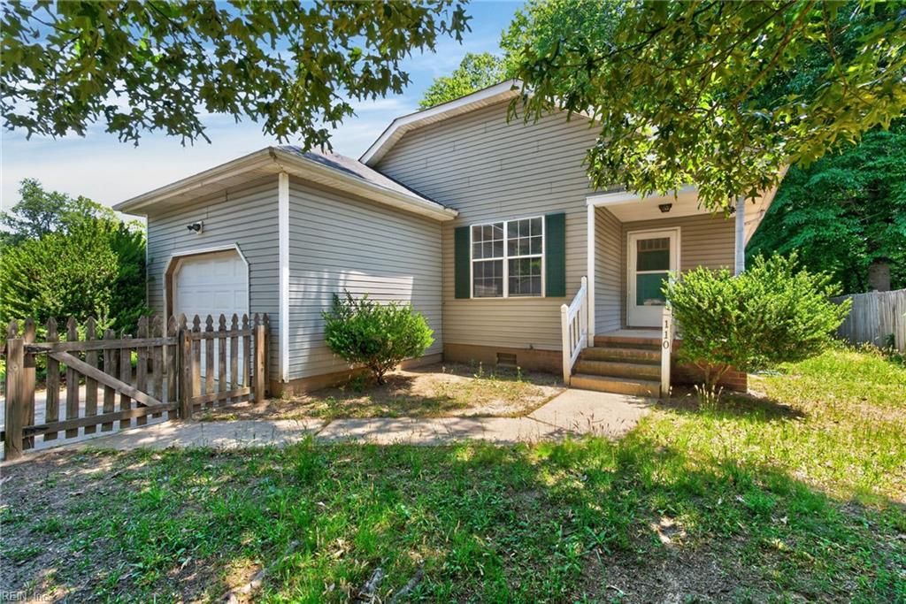 Photo of 110 Timberneck Arch, Suffolk, VA 23434 (MLS # 10635592)