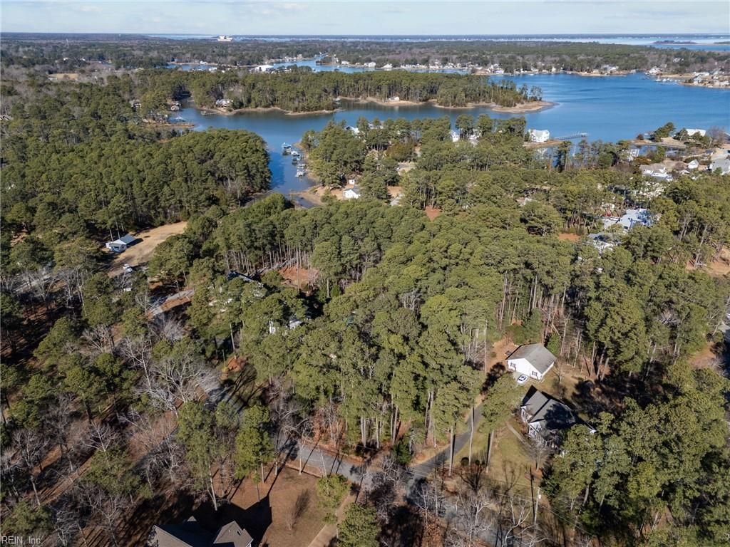 Photo of 713 Ship Point Road, Yorktown, VA 23692 (MLS # 10616780)