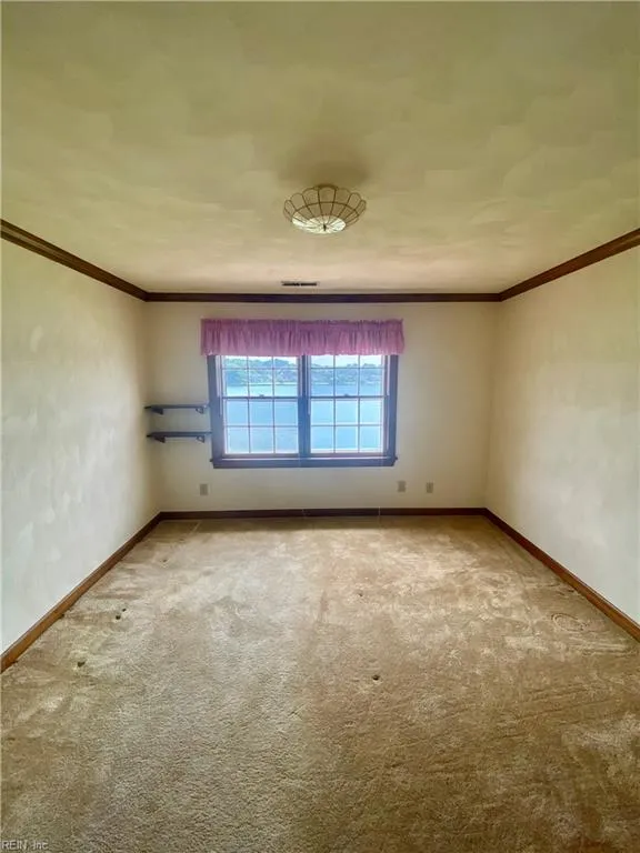 Chesapeake, Virginia 23320, United States, 4 Bedrooms Bedrooms, ,3 BathroomsBathrooms,Residential,Active,160412