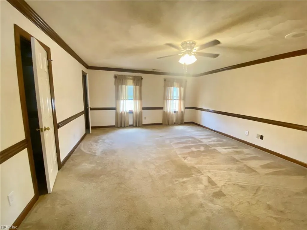 Chesapeake, Virginia 23320, United States, 4 Bedrooms Bedrooms, ,3 BathroomsBathrooms,Residential,Active,160412