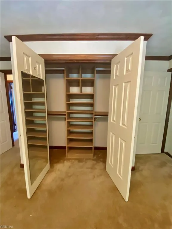 Chesapeake, Virginia 23320, United States, 4 Bedrooms Bedrooms, ,3 BathroomsBathrooms,Residential,Active,160412