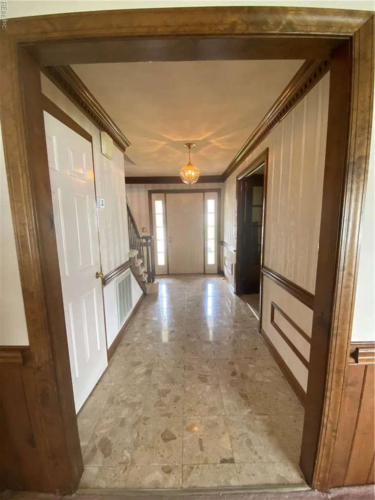 Chesapeake, Virginia 23320, United States, 4 Bedrooms Bedrooms, ,3 BathroomsBathrooms,Residential,Active,160412