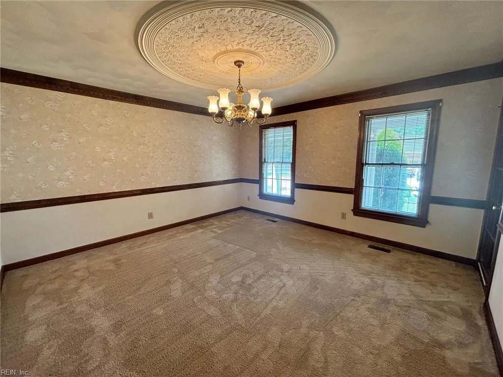 Chesapeake, Virginia 23320, United States, 4 Bedrooms Bedrooms, ,3 BathroomsBathrooms,Residential,Active,160412