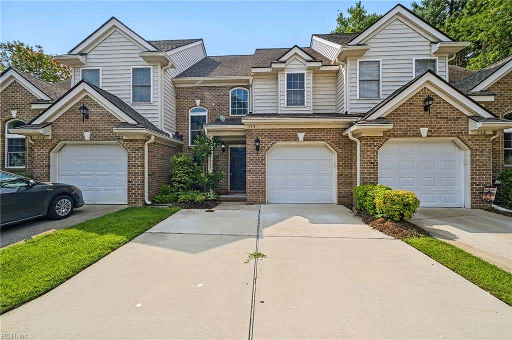Photo of 114 Bluff Terrace, Newport News, VA 23602 (MLS # 10646544)