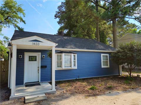 Photo for 1433 W Little Creek RD