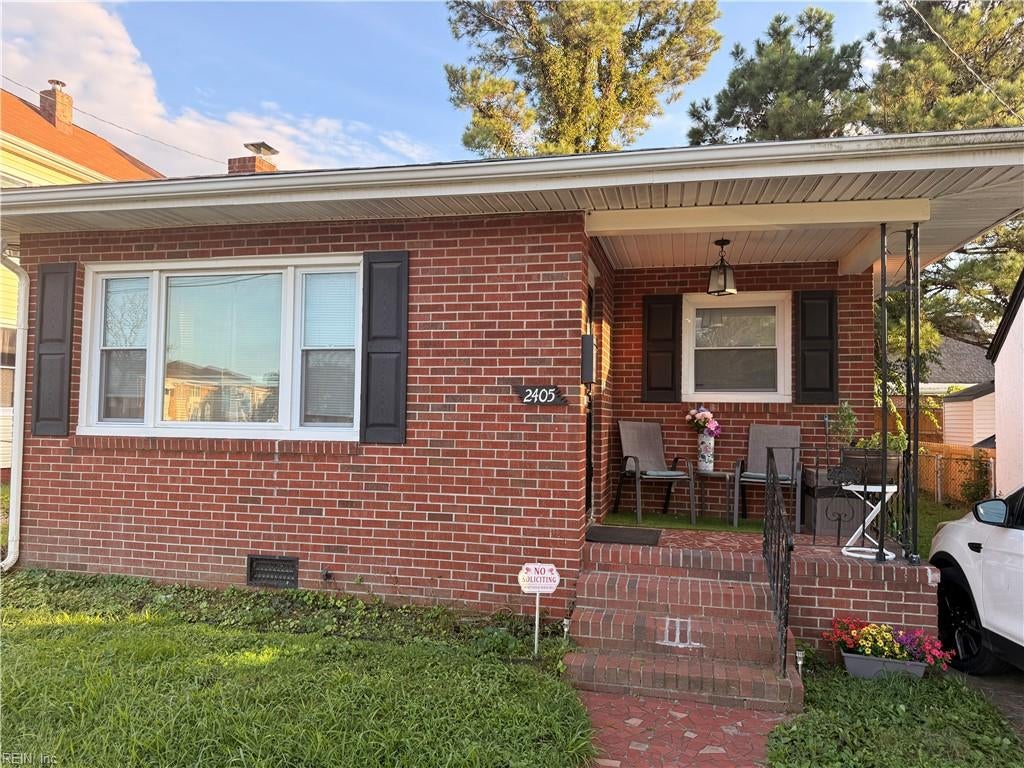 Photo of 2405 E Virginia Beach Boulevard, Norfolk, VA 23504 (MLS # 10654388)