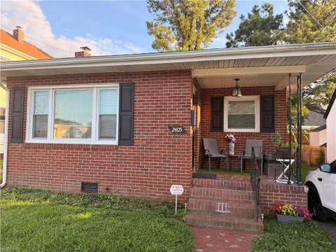 Photo of 2405 Virginia Beach Boulevard, Norfolk, VA 23504 (MLS # 10654388)