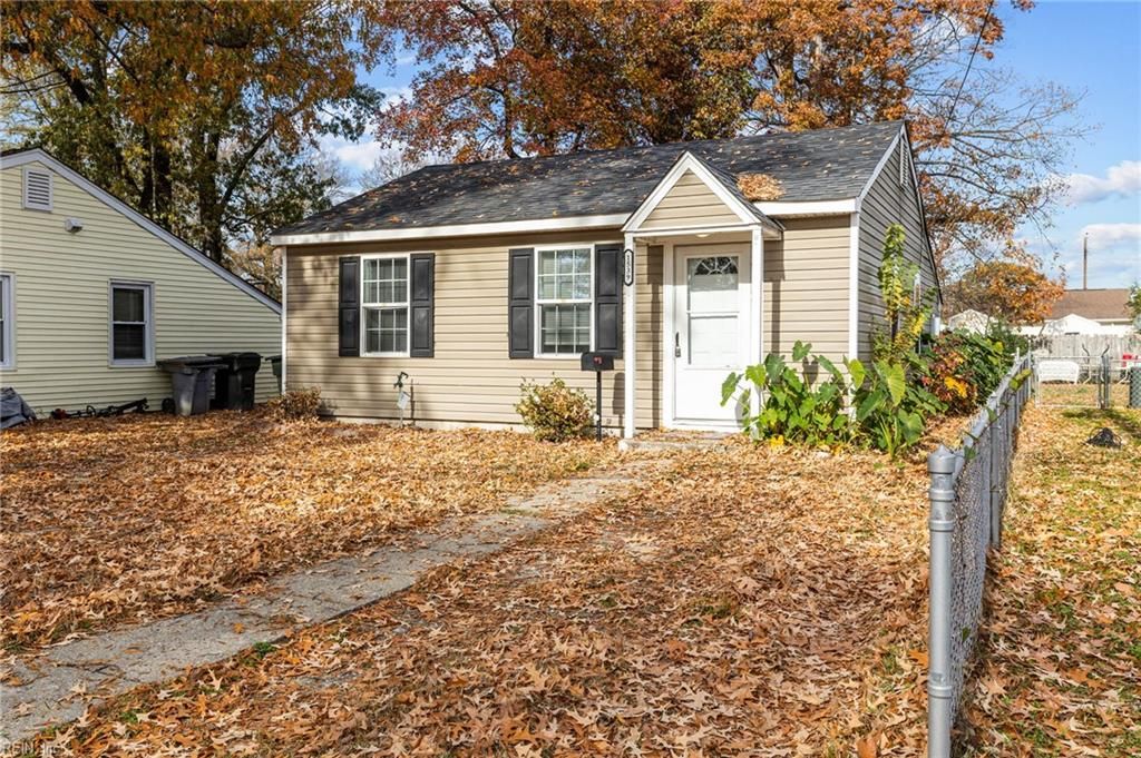 Photo of 1539 Morgan Drive, Hampton, VA 23663 (MLS # 10611119)