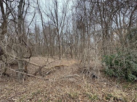 Photo of 240 Dozier Road, Newport News, VA 23603 (MLS # 10623527)