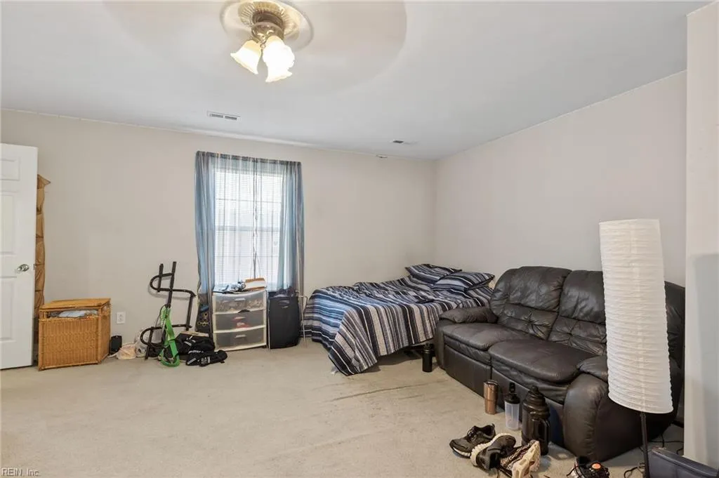 Chesapeake, Virginia 23320, United States, 4 Bedrooms Bedrooms, ,3 BathroomsBathrooms,Residential,Active,234978