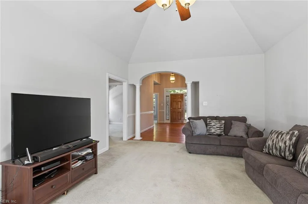 Chesapeake, Virginia 23320, United States, 4 Bedrooms Bedrooms, ,3 BathroomsBathrooms,Residential,Active,234978