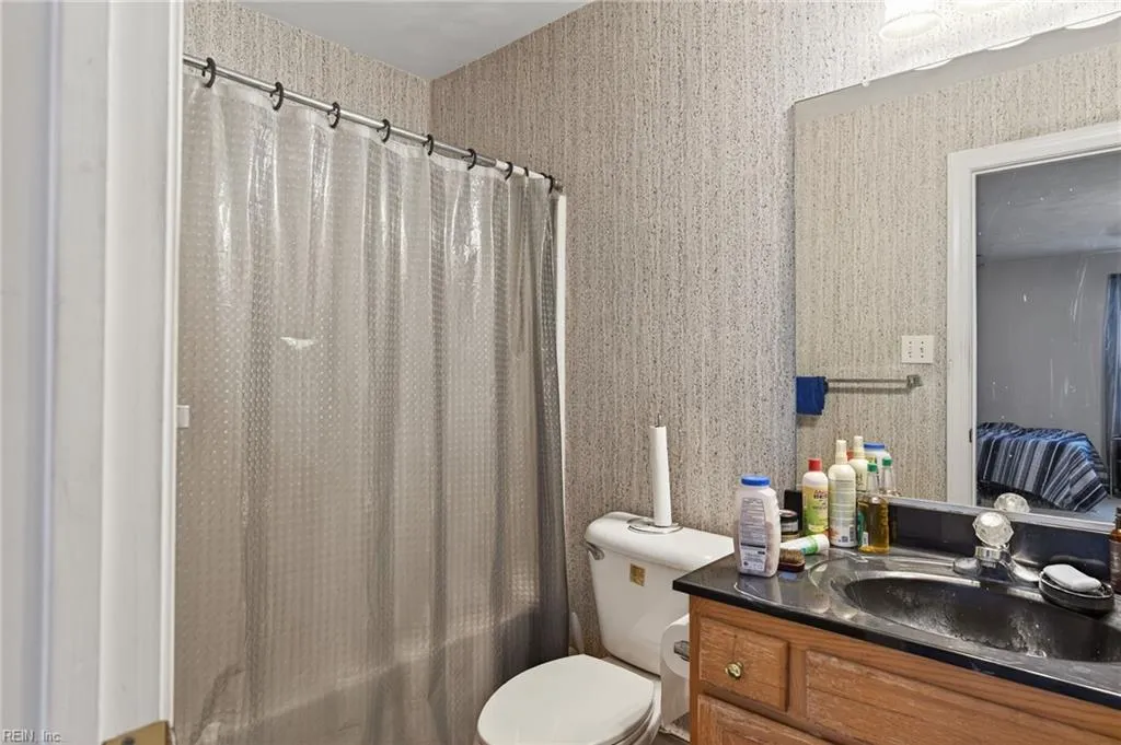 Chesapeake, Virginia 23320, United States, 4 Bedrooms Bedrooms, ,3 BathroomsBathrooms,Residential,Active,234978